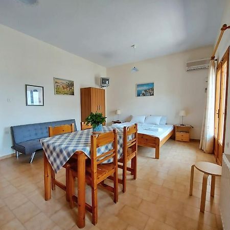 קסירופיגאדו Selfcatering -Studio Helen No 7 מראה חיצוני תמונה