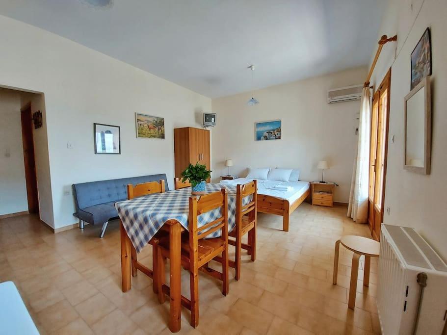 קסירופיגאדו Selfcatering -Studio Helen No 7 מראה חיצוני תמונה