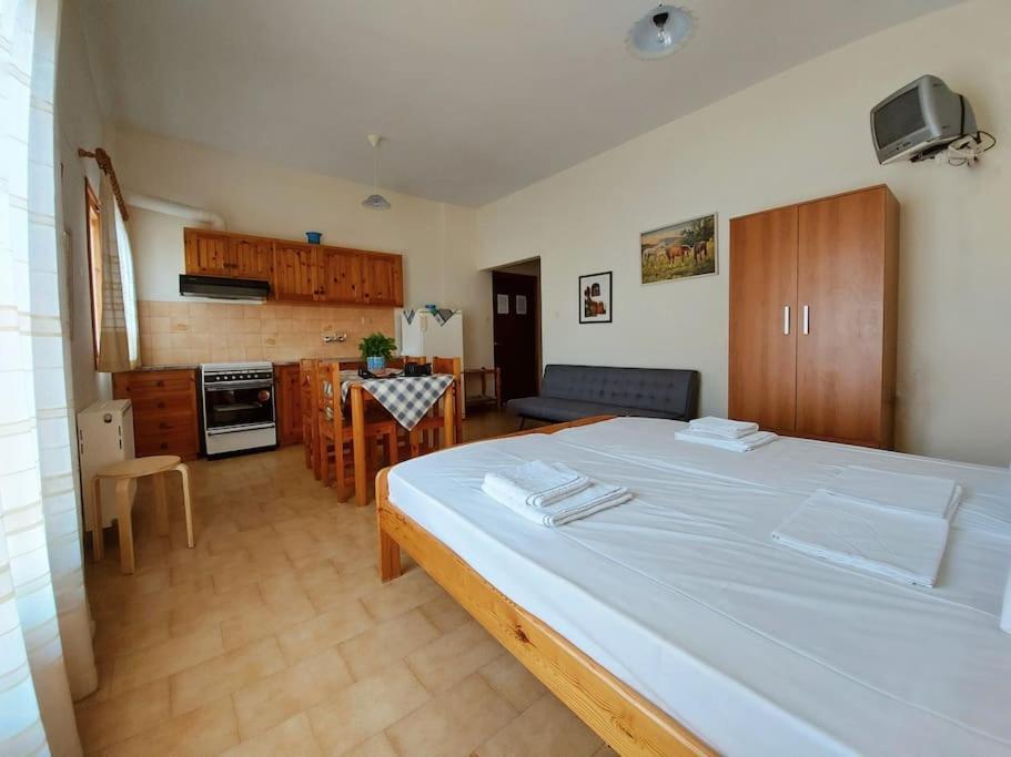 קסירופיגאדו Selfcatering -Studio Helen No 7 מראה חיצוני תמונה